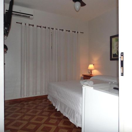 Casarao Hotel Brotas Bagian luar foto