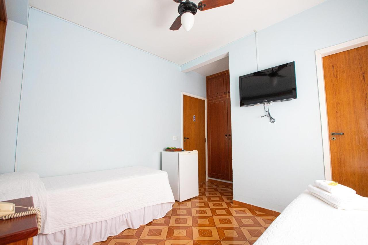 Casarao Hotel Brotas Bagian luar foto
