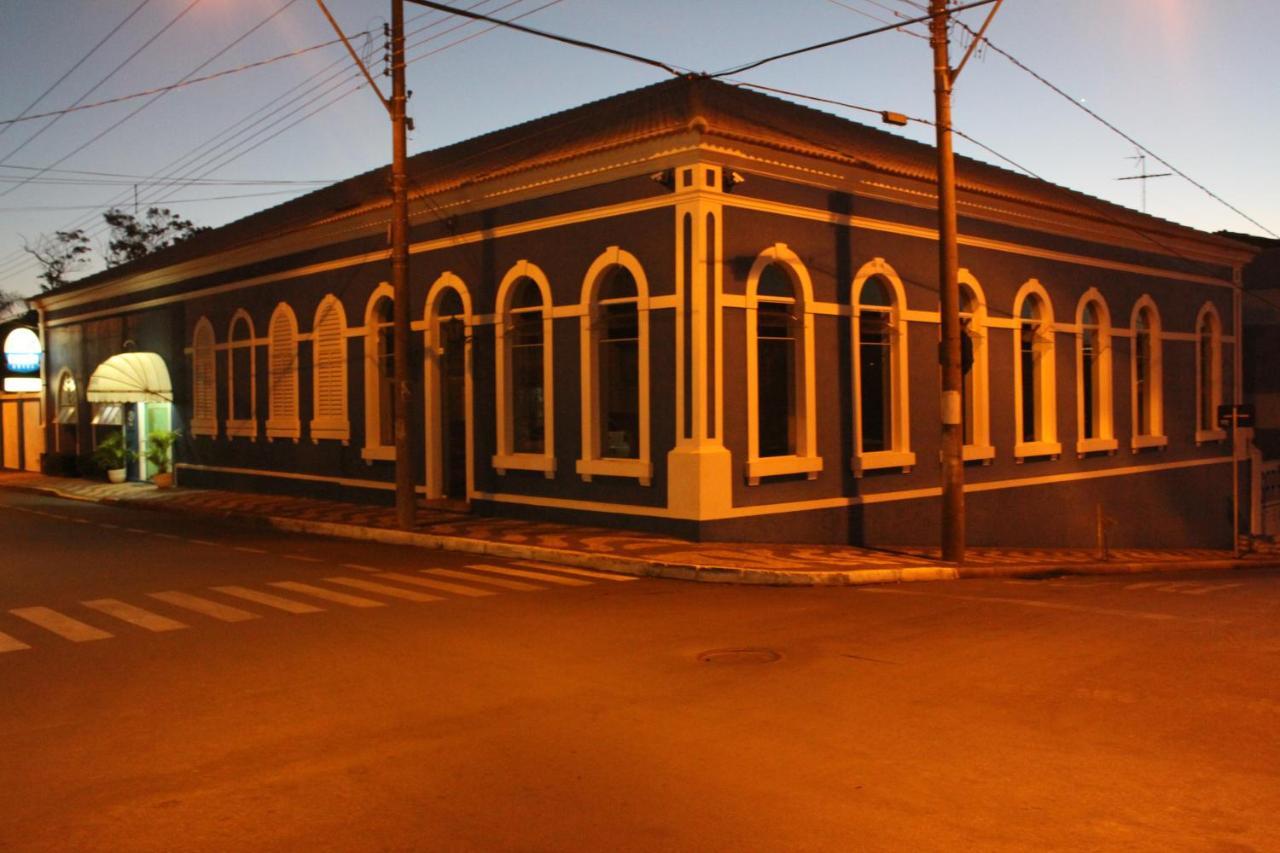 Casarao Hotel Brotas Bagian luar foto